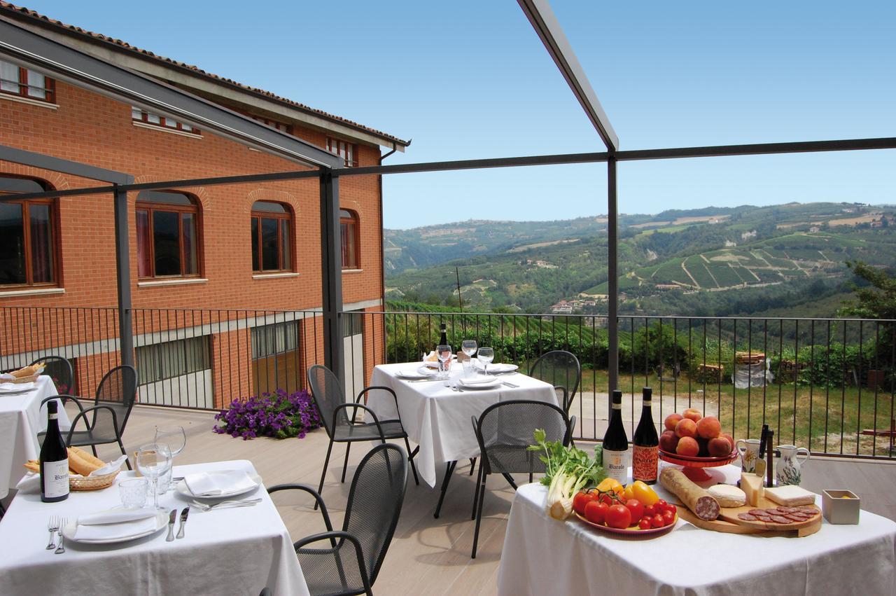 Locanda Italia Serralunga d'Alba Exterior foto